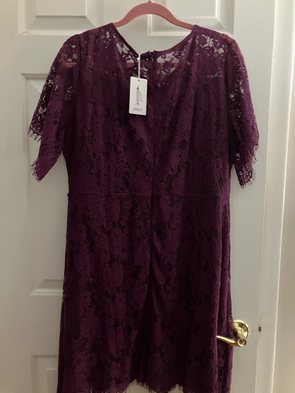 Elegant Lace Midi Dress in Plum